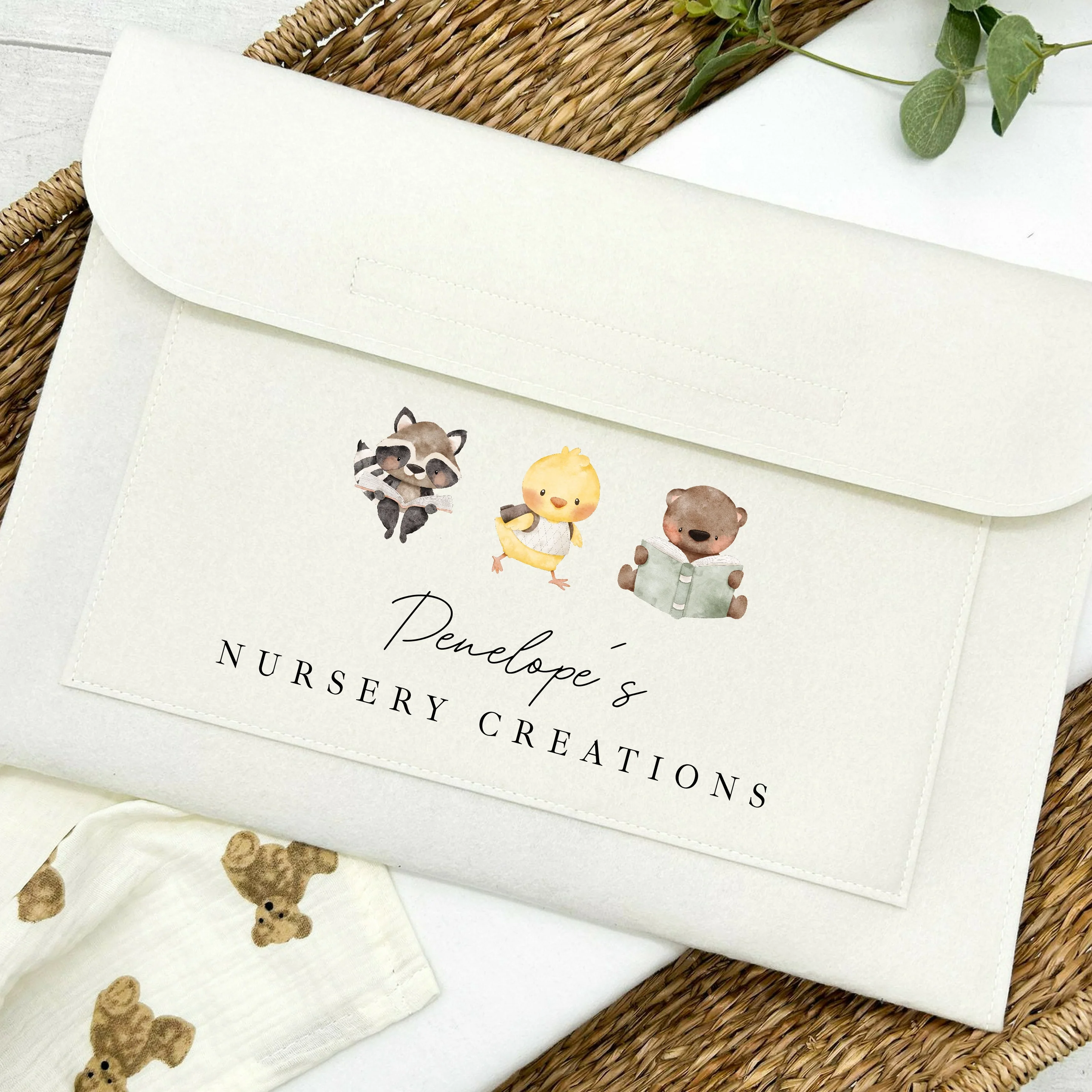 Personalised Animals Nursery Artrwork Folder - Image 3