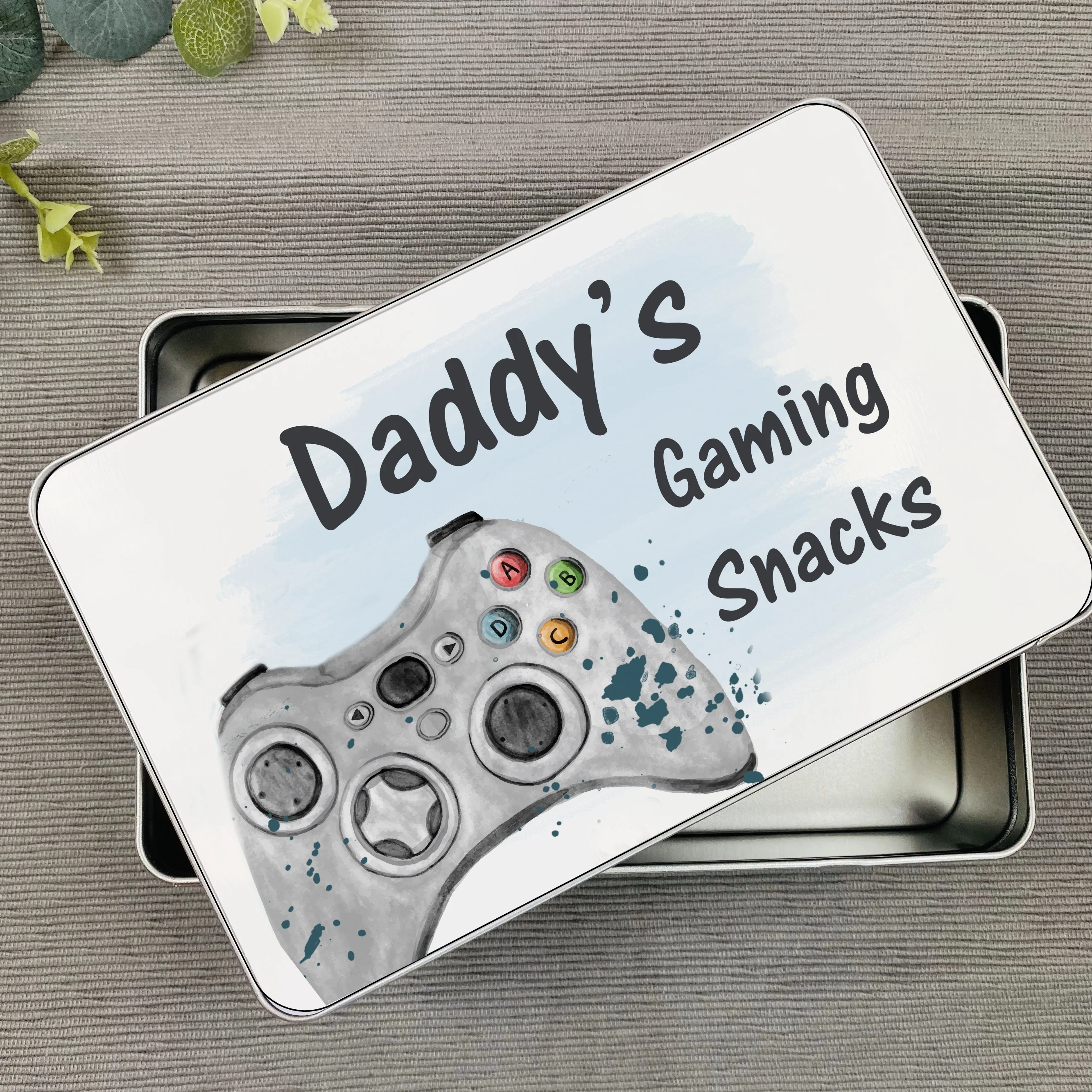 Personalised Daddy's Gaming Snacks Tin - Image 2
