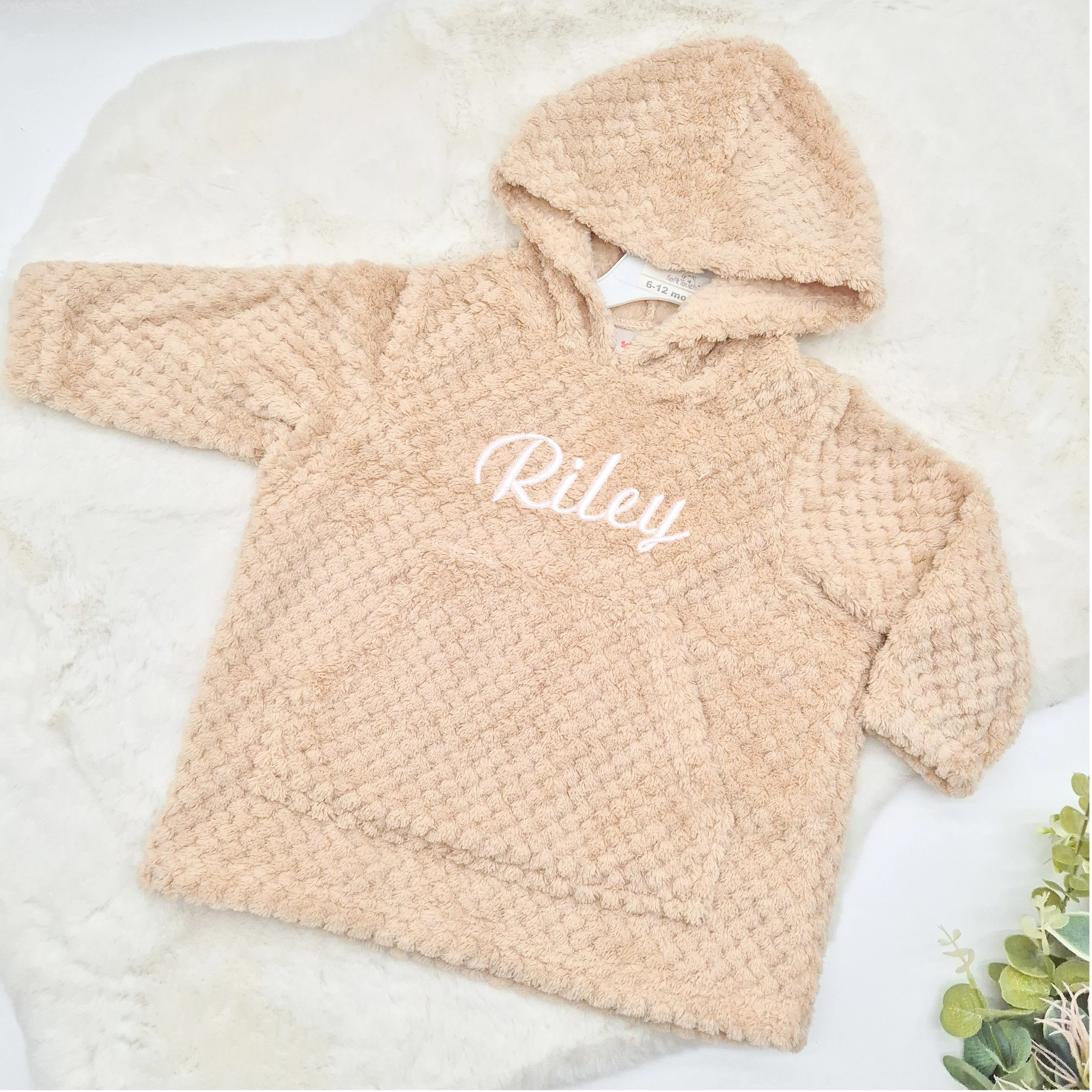 Personalised Embroidered Toddler Hooded Blanket - Image 4